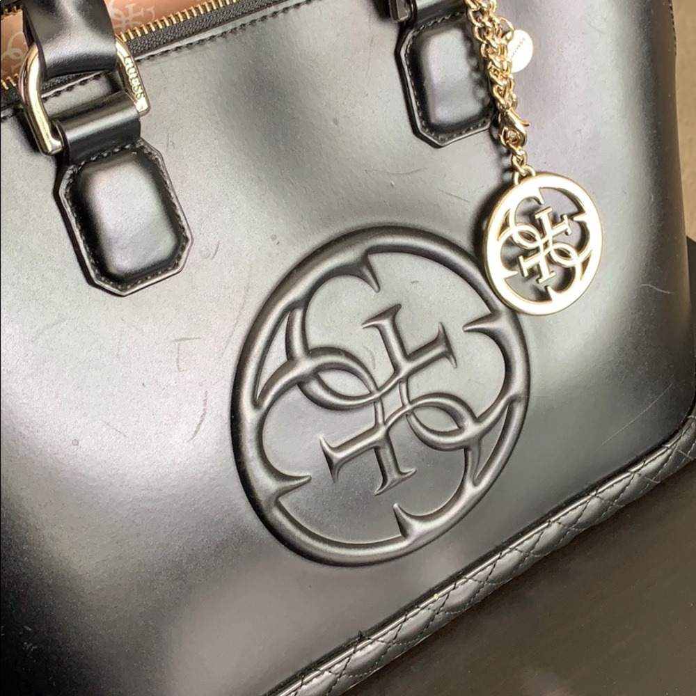 GUESS Purse - Picture 2 of 6